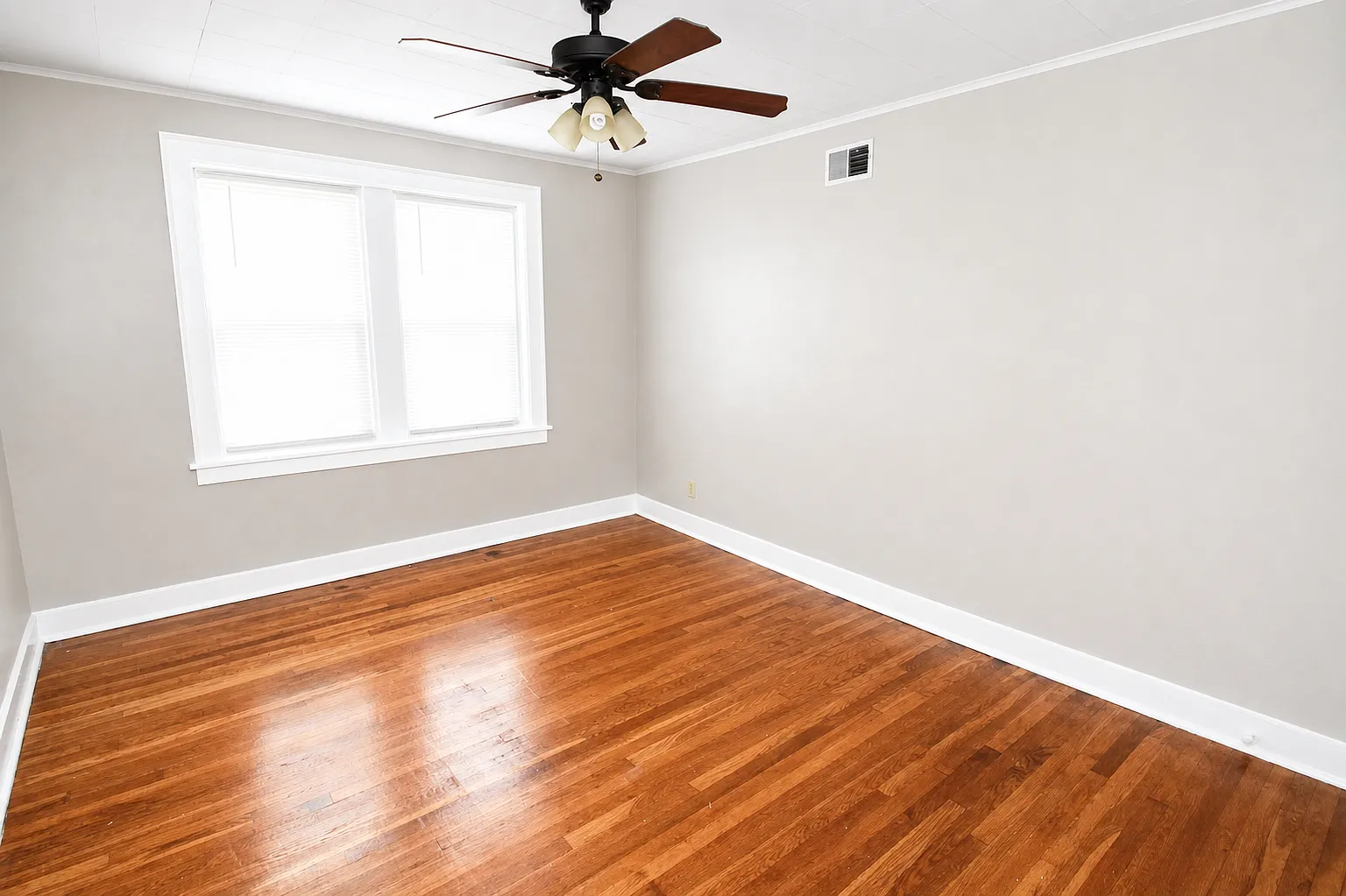 1 bed, $1,215 — Photo 3