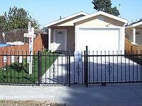 1st image of 1615 E 111th St