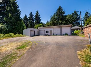 13545 SW Hall Blvd, Tigard, OR 97223