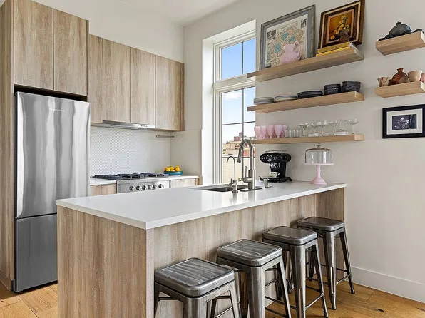 718 Bushwick Ave #4A, Brooklyn, NY 11221