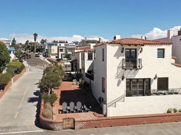 2444 The Strand #2444, Hermosa Beach, CA 90254