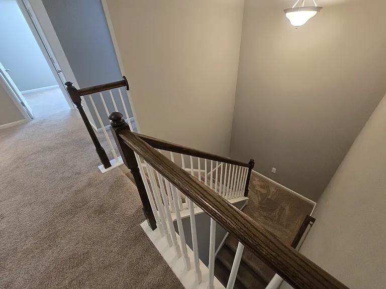3917 Valley Side Ct — Photo 38