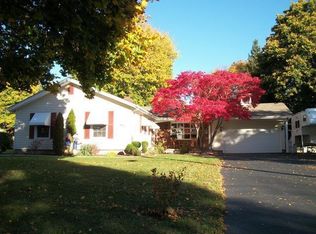 26 Mayon Dr, Rochester, NY 14616