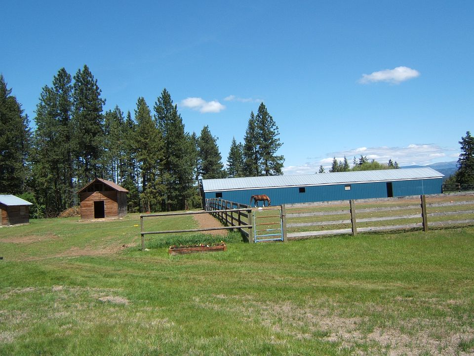 Loafing Shed, Barn, Arena