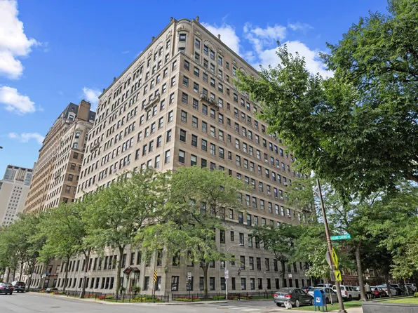 3530 N Lake Shore Dr APT 7B, Chicago, IL 60657