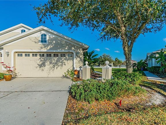 3rd image of 3414 Chapel Creek Cir