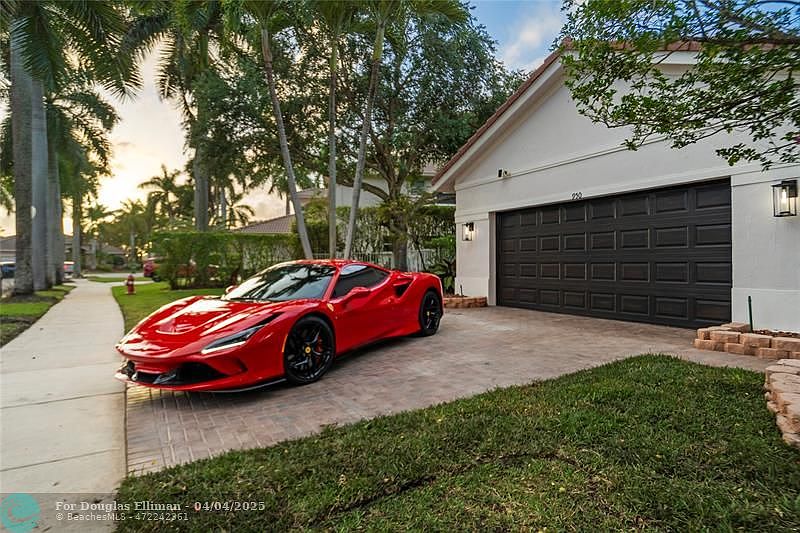 1st image of 950 Marina Dr