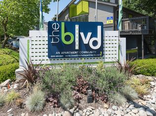 THE BLVD, Kent, WA 98032