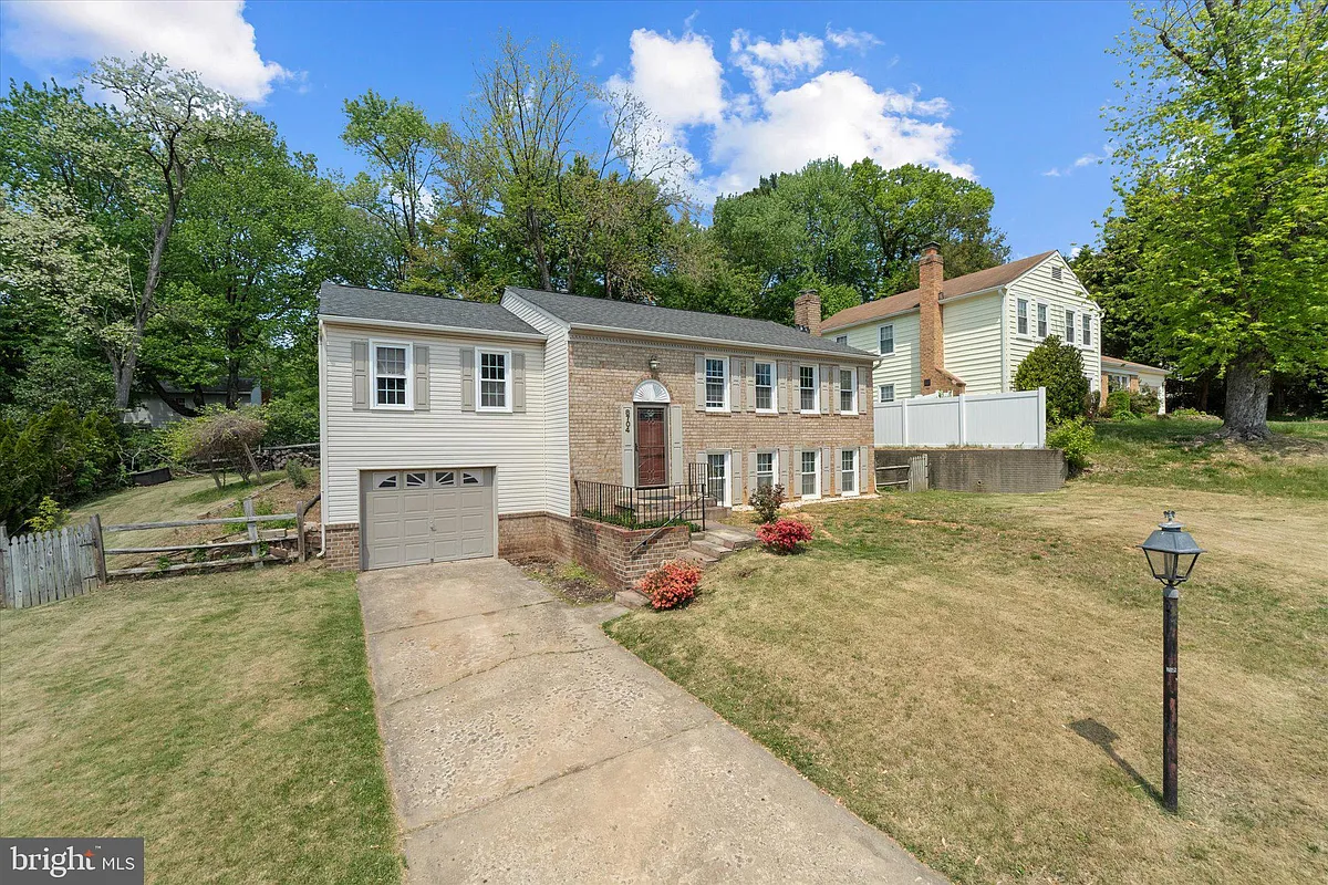 Building Photo - 8704 Arley Dr