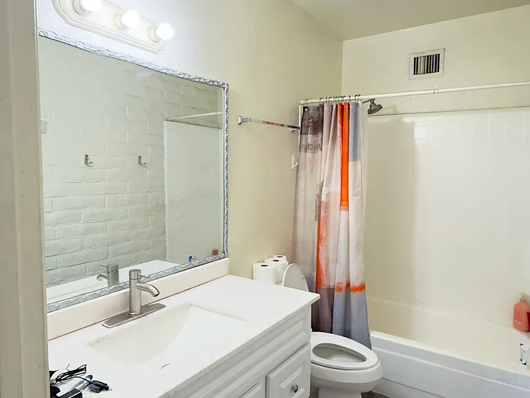 326 N Norris Ave — Photo 7