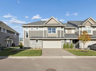 708 Locke Pointe Dr NE, Fridley, MN 55432