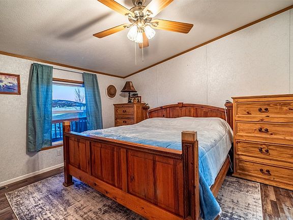 5th image of 450 Cathy Drive