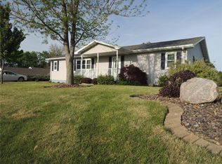 1906 Ridge Ave, Greenville, IL 62246