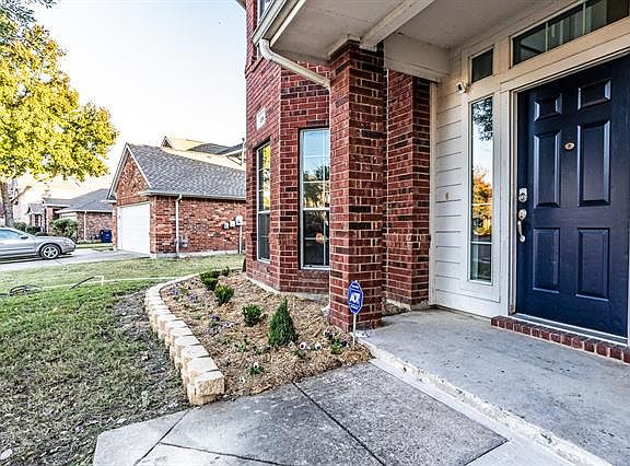 4th image of 216 Willowlake Dr