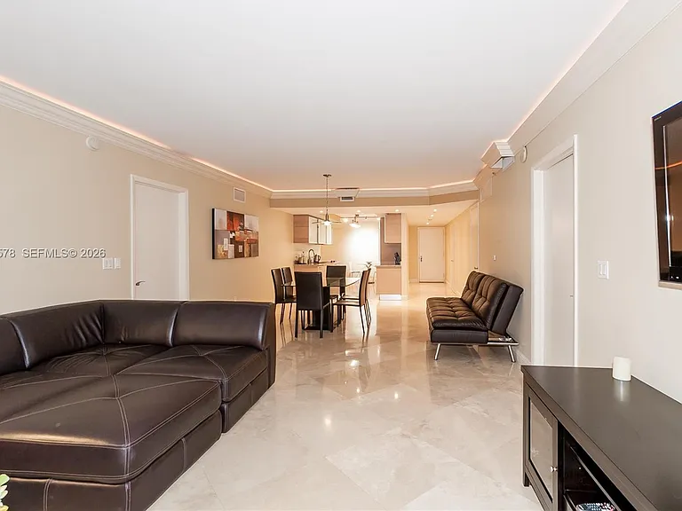 1800 S Ocean Dr #3803 — Photo 2