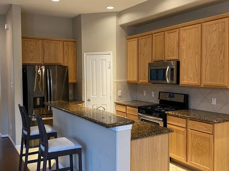 9158 Solvista Pass Ln — Photo 3