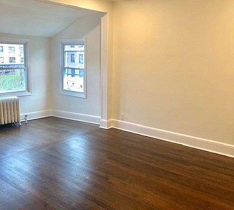 4th image of 125 Midland Ave Floor 3