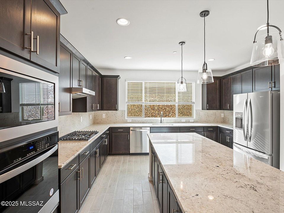 1st image of 324 N Pecan Pie Pl