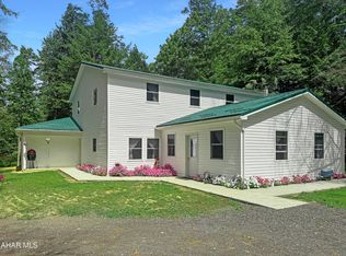 190 Snake Rd, Ebensburg, PA 15931