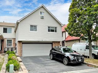 8 Newington Cres #BASEMENT, Toronto, ON M9C 5B8