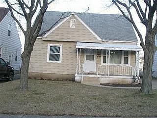 2nd image of 1540 John Glenn Rd