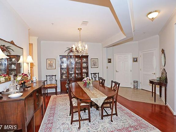 2nd image of 310 High Gables Dr APT 305