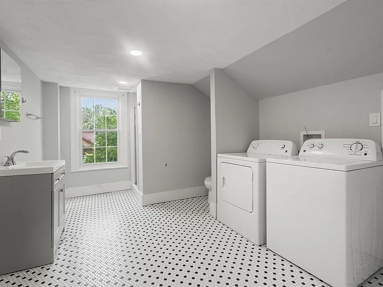 101 Mount Pleasant Ave #101 — Photo 24