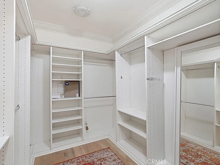 133 Hollister Ave — Photo 28