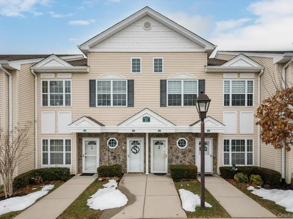 483 Spring Drive, East Meadow, NY 11554