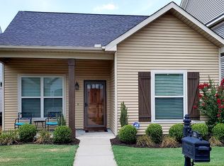 126 Nantucket Loop, Maumelle, AR 72113