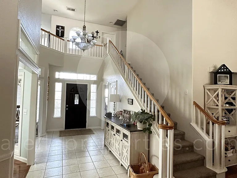 5033 W Wren Ave — Photo 23