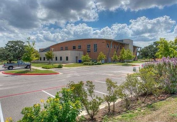 5th image of 401 Bull Creek Pkwy Unit 1