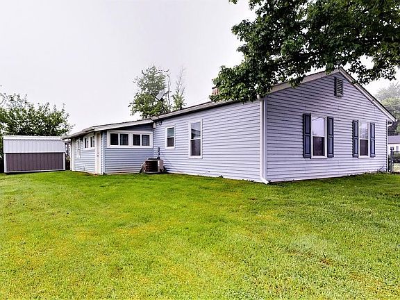 2nd image of 515 Glenrose Ln