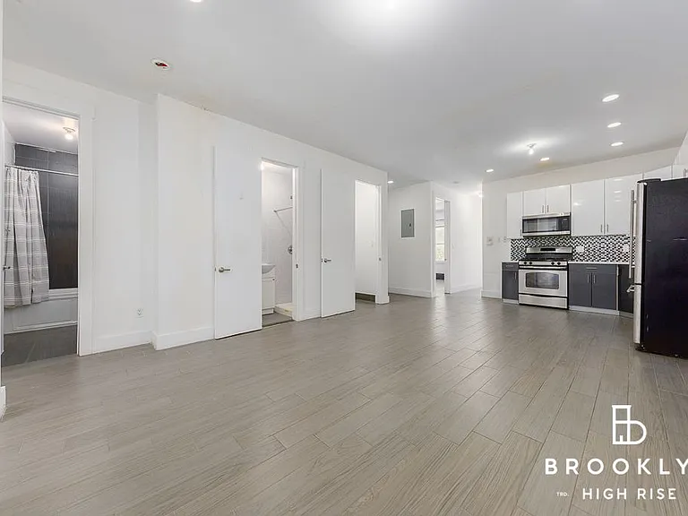 191 Graham Ave #3 — Photo 3