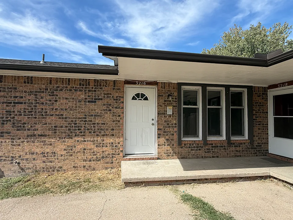 3216 S Walnut St #3216