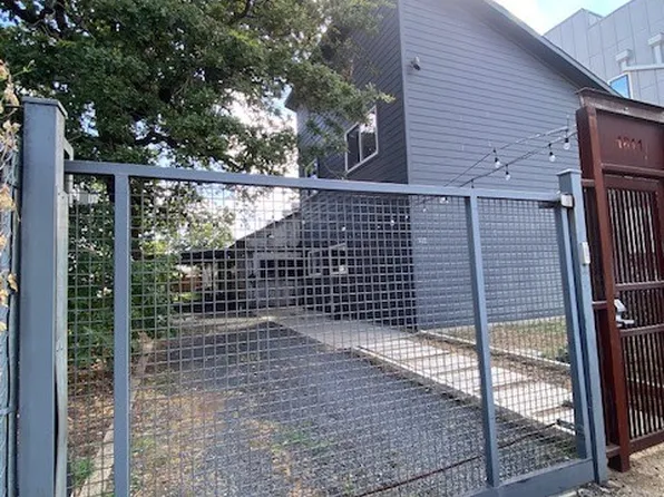 1811 Browder St, Dallas, TX 75215