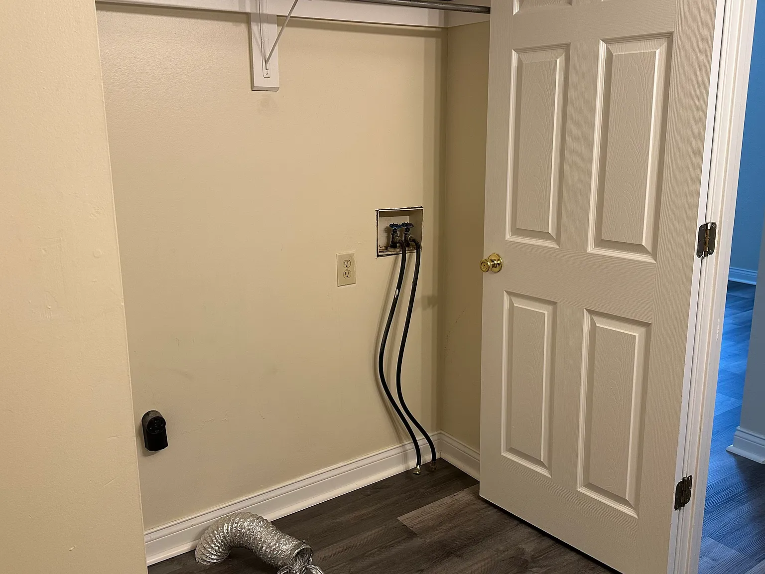 2 bed, 768 sqft, $1,000 — Photo 4