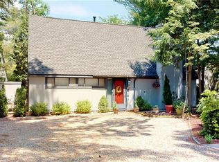 6 Pond Cir #6, Avon, CT 06001