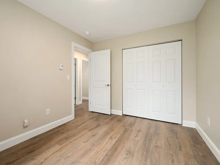 Old Carriage House Apartments — Photo 13