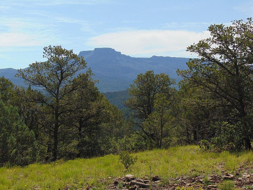 1st image of 33333 Mesa Trl