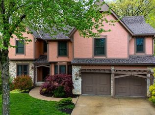6120 N Strathbury Ave, Kansas City, MO 64151
