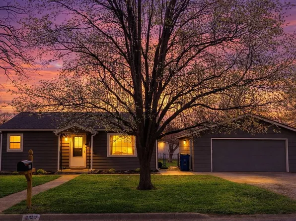433 E Pearl St, Mulvane, KS 67110