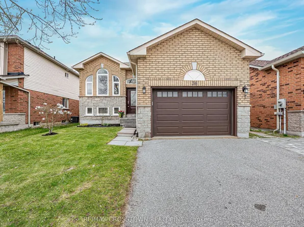 36 Leslie Ave, Barrie, ON L4N 9N9