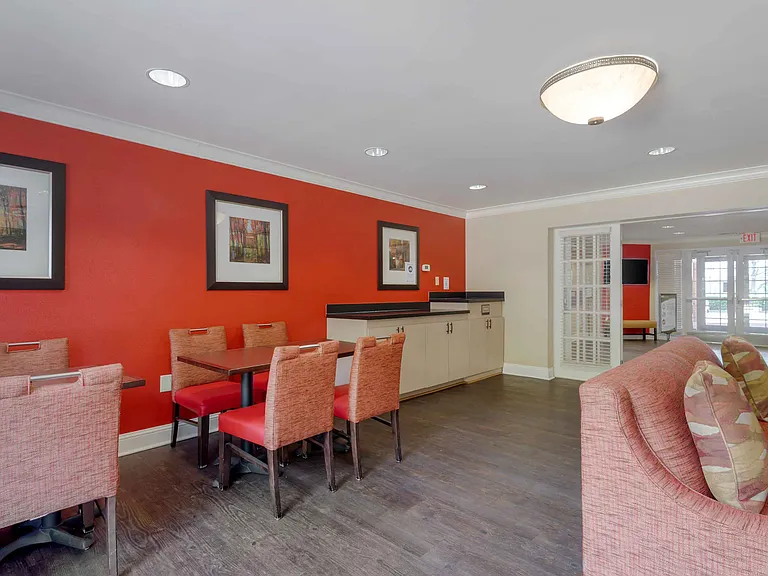 Breakfast Room