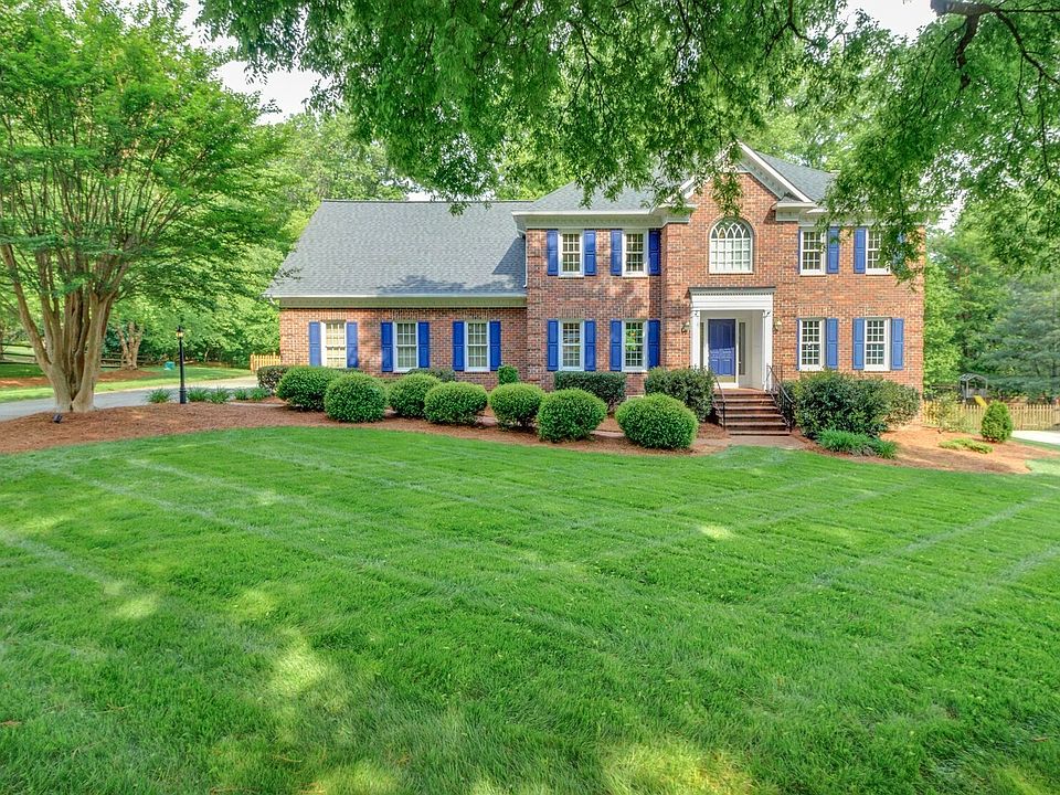 Custom Built, Full Brick on .90 Acre Lot