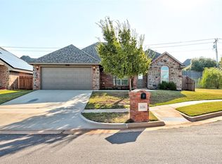 16304 Iron Ridge Rd, Edmond, OK 73013