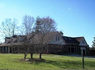 602 Hyde Park St, Campbellsvlle, KY 42718