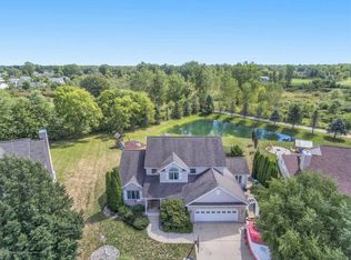 1580 Royal Crescent Dr, Holt, MI 48842