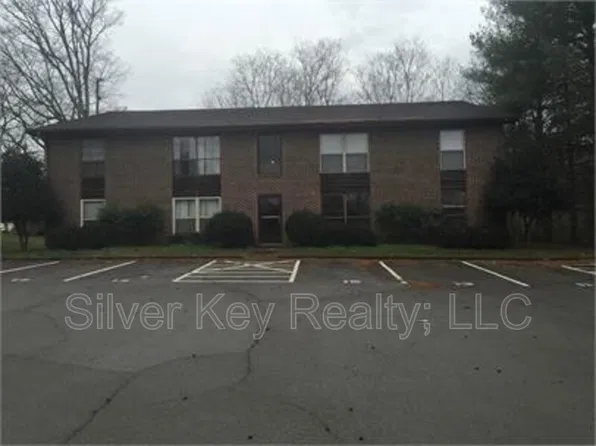 311 Sunset Dr, Athens, TN