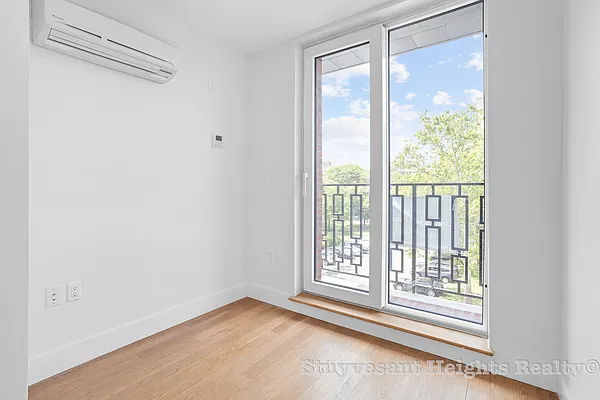 Rented by Stuyvesant Heights Realty Corp | media 36